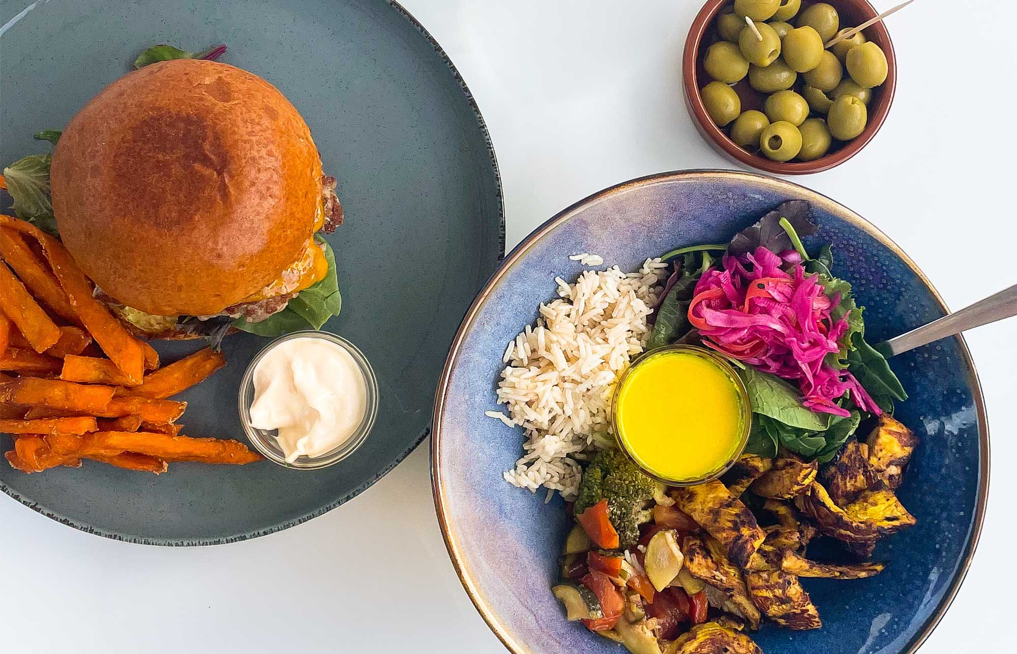 Café Aquarium — photo from their website